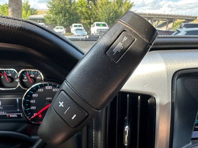 Used 2017 GMC Sierra 2500 SLE image 16