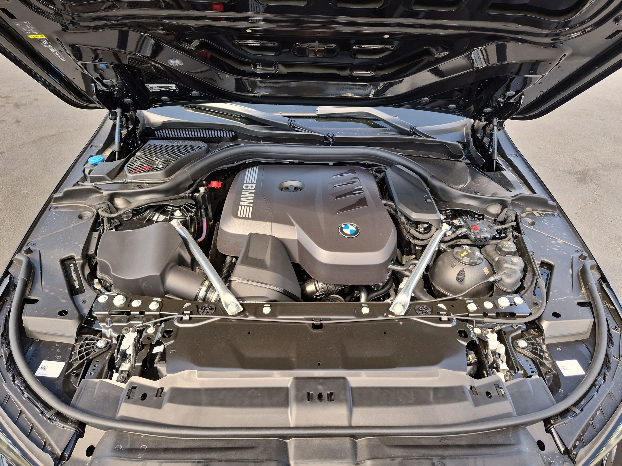 New 2027 BMW 530i w/ M Sport Package RWD image 34
