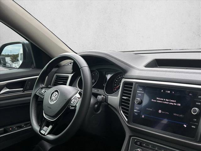 Used 2020 Volkswagen Atlas SE w/ Panoramic Sunroof Package image 25