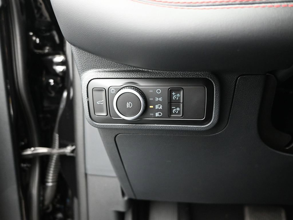 New 2026 Ford Explorer ST-Line w/ ST-Line Street Pack image 12