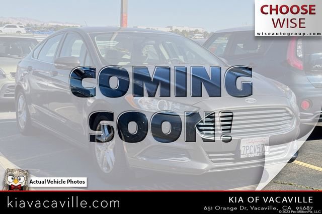 Used 2016 Ford Fusion SE FWD image 1