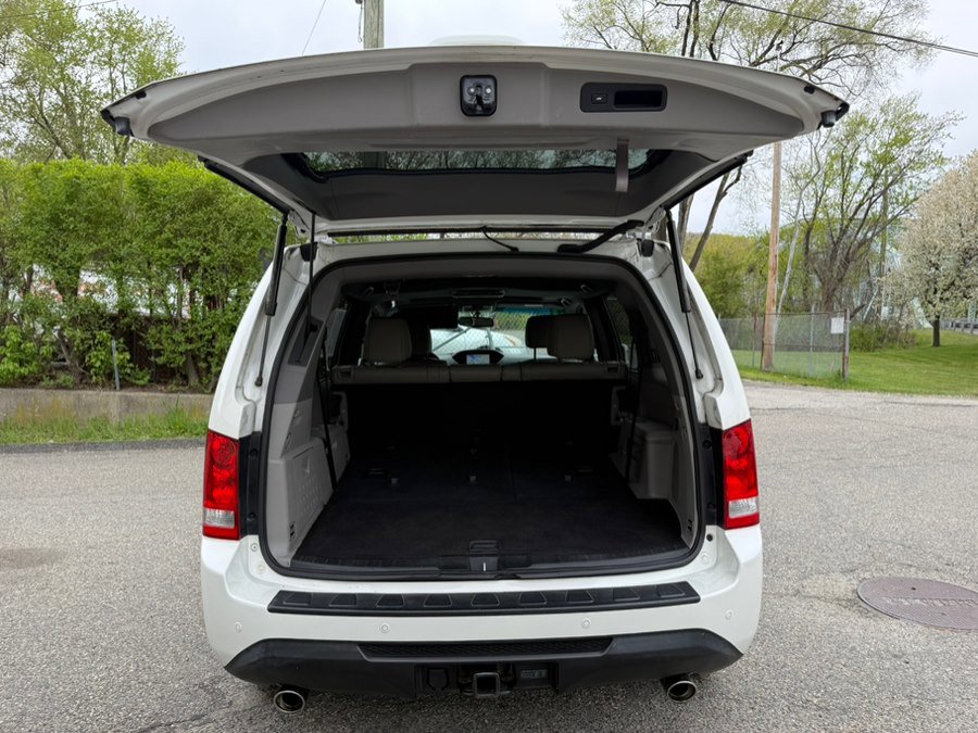 Used 2015 Honda Pilot Touring image 24