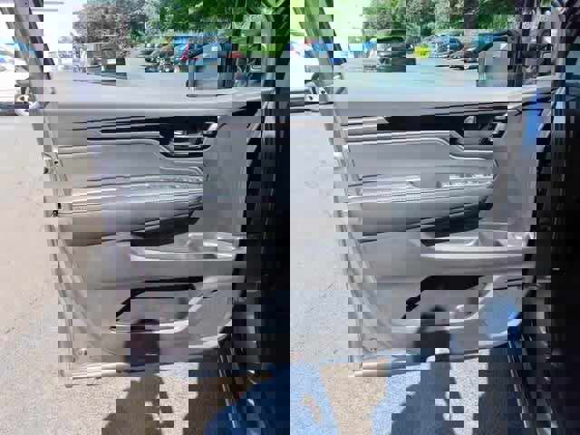 New 2026 Honda Odyssey Touring image 18