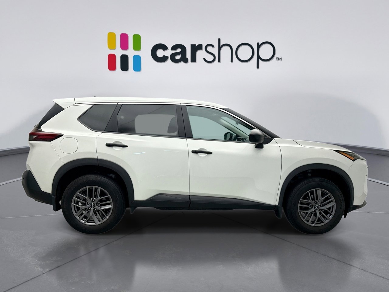 Used 2023 Nissan Rogue S AWD/4WD image 6
