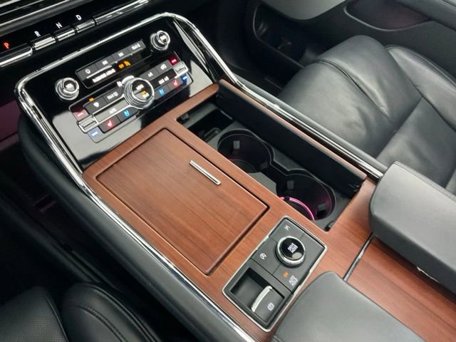 Used 2023 Lincoln Navigator L Reserve image 21
