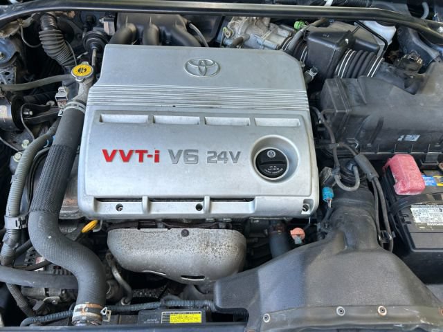 Used 2005 Toyota Camry XLE w/ VSC & Side Airbag Pkg FWD image 35