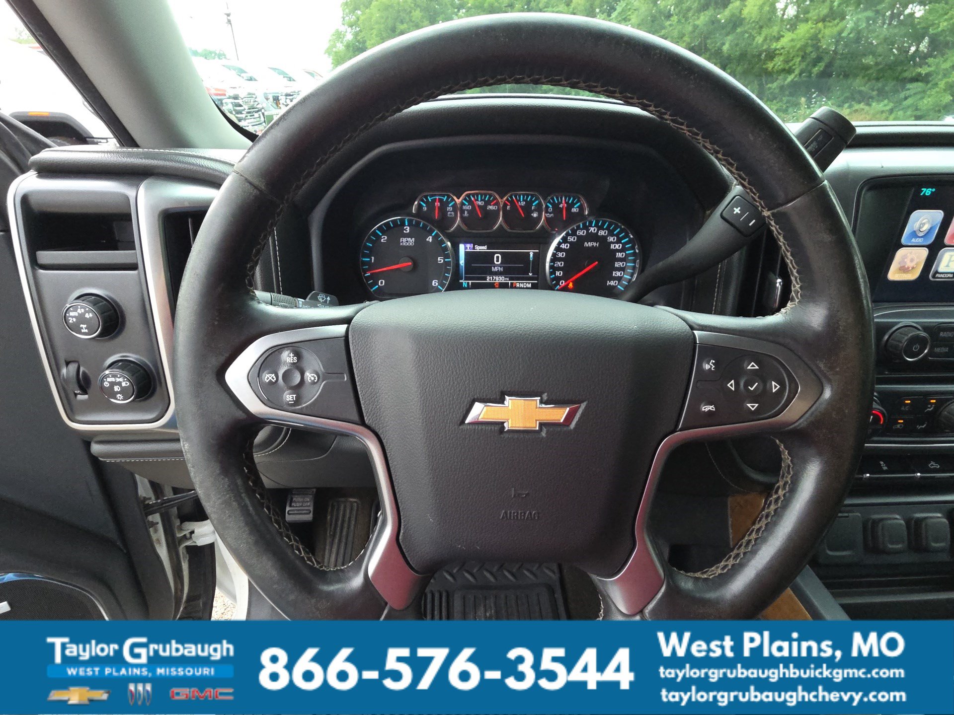 Used 2016 Chevrolet Silverado 1500 LTZ w/ Sport Package AWD/4WD image 18