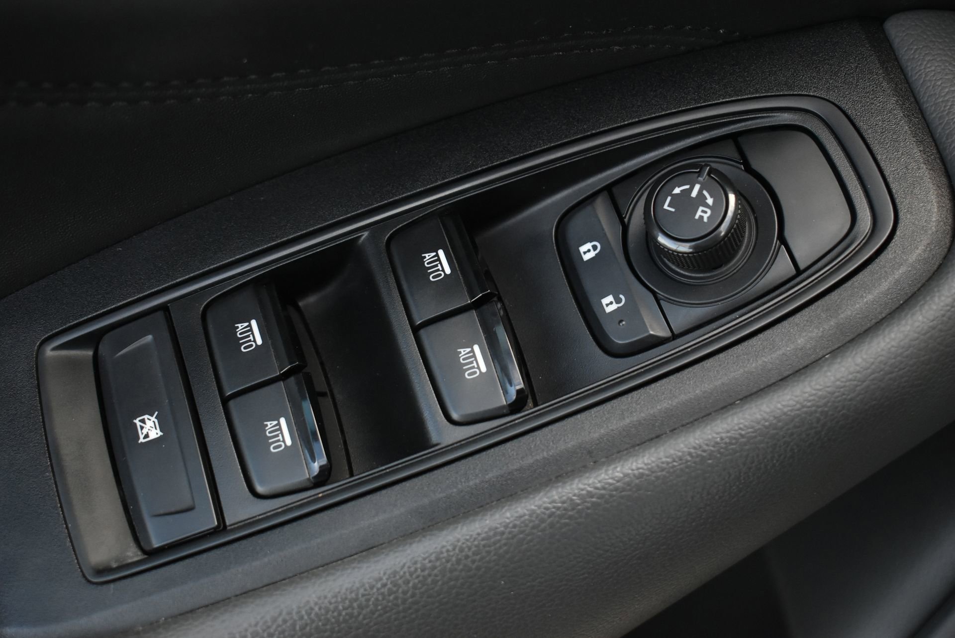 Used 2024 Subaru Outback Wilderness AWD/4WD image 14