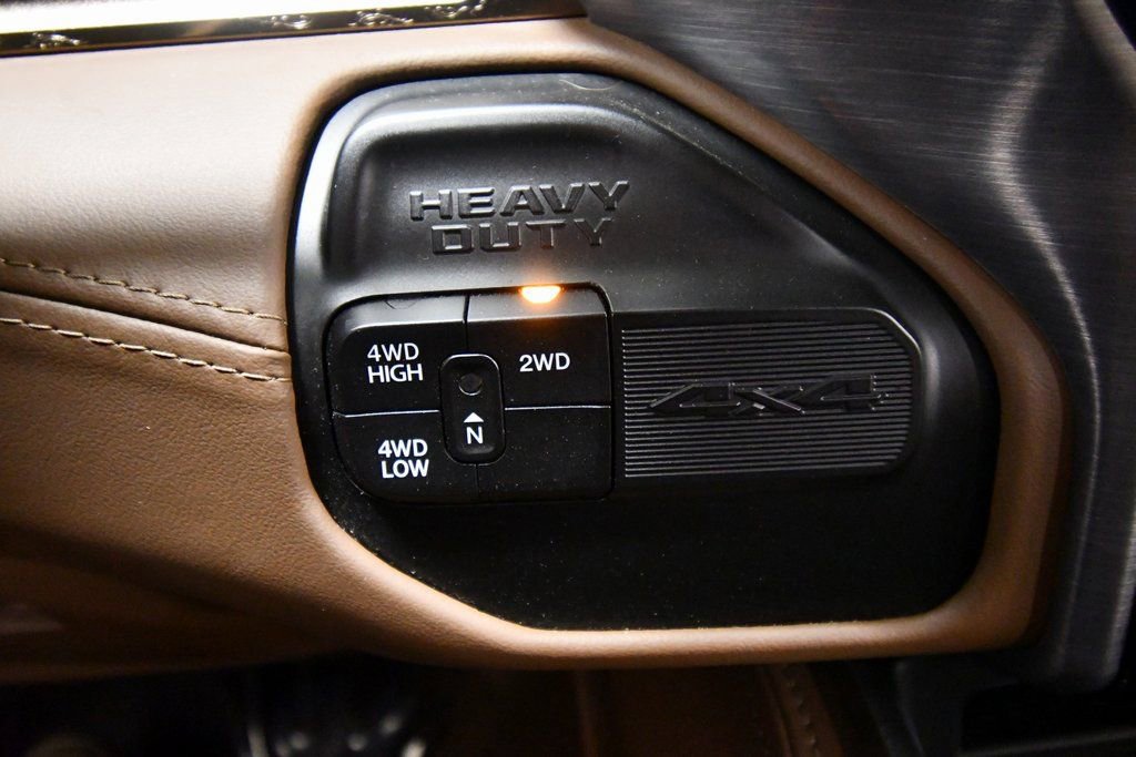 Used 2024 RAM 2500 Limited image 26