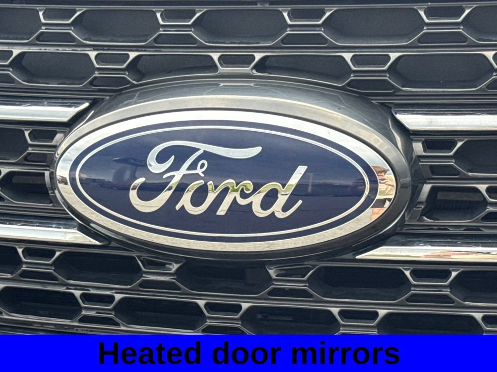 Used 2023 Ford Explorer XLT w/ Equipment Group 202A image 16