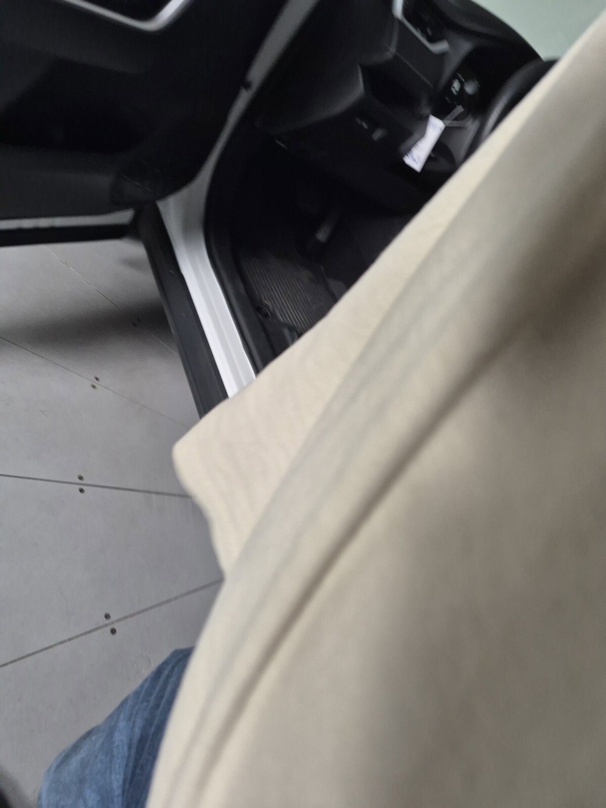 New 2025 Toyota RAV4 LE image 77