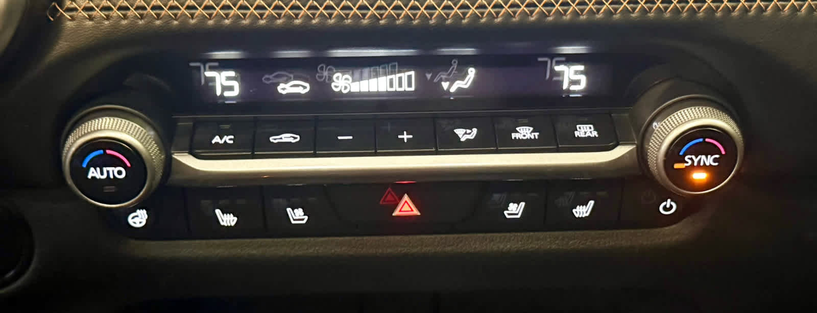 Certified 2024 MAZDA CX-50 AWD 2.5 Turbo w/ Weather Package image 17