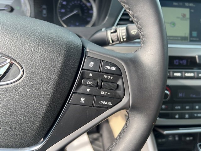 Used 2016 Hyundai Sonata Limited w/ Option Group 05 image 18