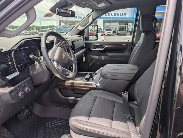 New 2026 Chevrolet Silverado 3500 LT w/ All Star Edition AWD/4WD image 14