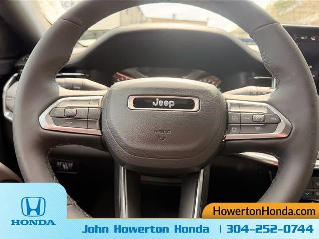 Used 2023 Jeep Compass Limited AWD/4WD image 18