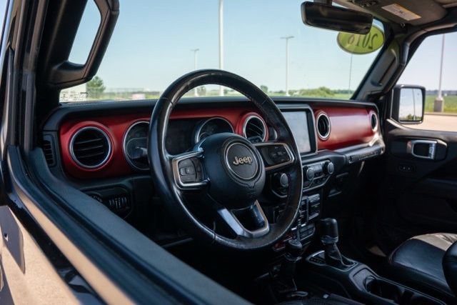 Used 2018 Jeep Wrangler Unlimited Rubicon AWD/4WD image 13