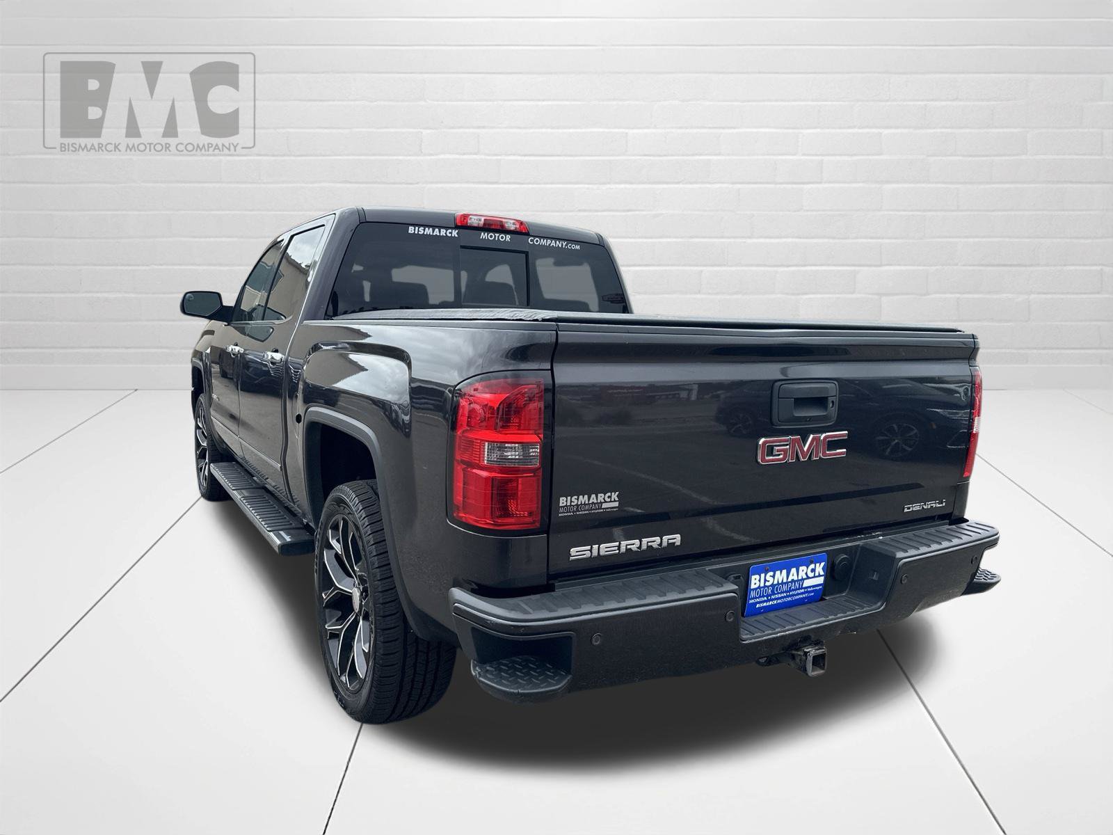 Used 2015 GMC Sierra 1500 Denali AWD/4WD image 4