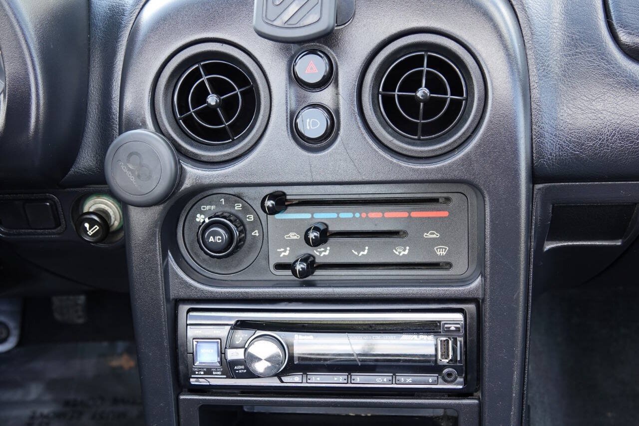 Used 1996 MAZDA MX-5 Miata RWD image 78