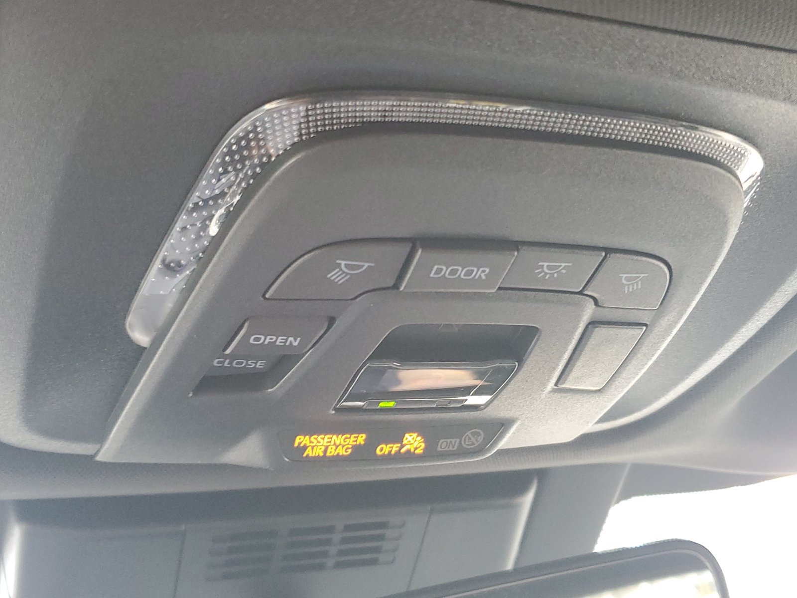 New 2026 Toyota C-HR AWD/4WD image 33