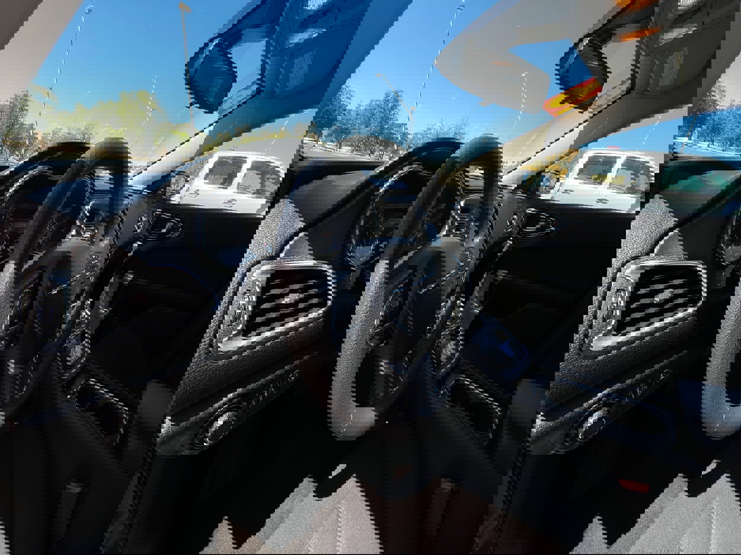 Used 2016 Chrysler 200 Limited image 15