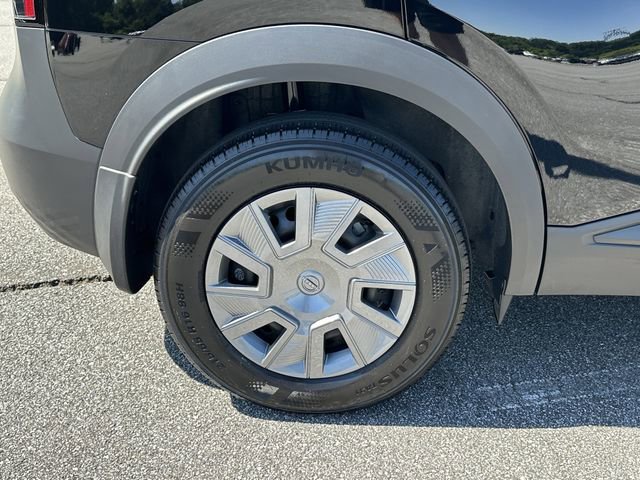 Certified 2025 Nissan Kicks S AWD/4WD image 19