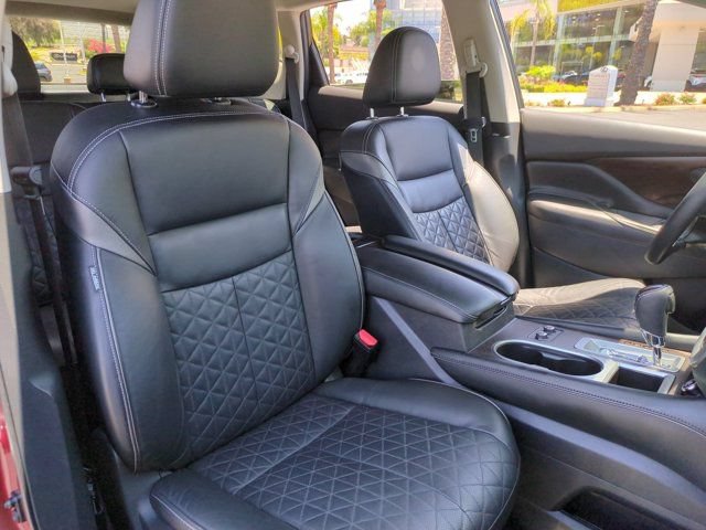 Used 2020 Nissan Murano Platinum w/ Cargo Package FWD image 30