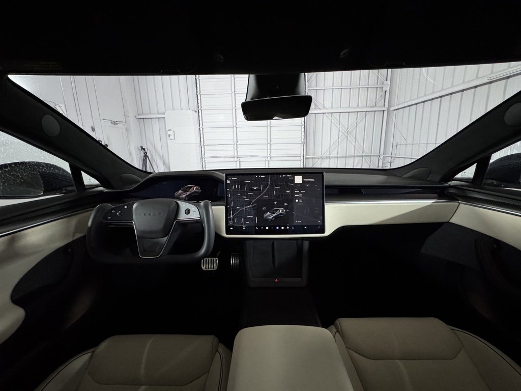 Used 2021 Tesla Model S Plaid image 22