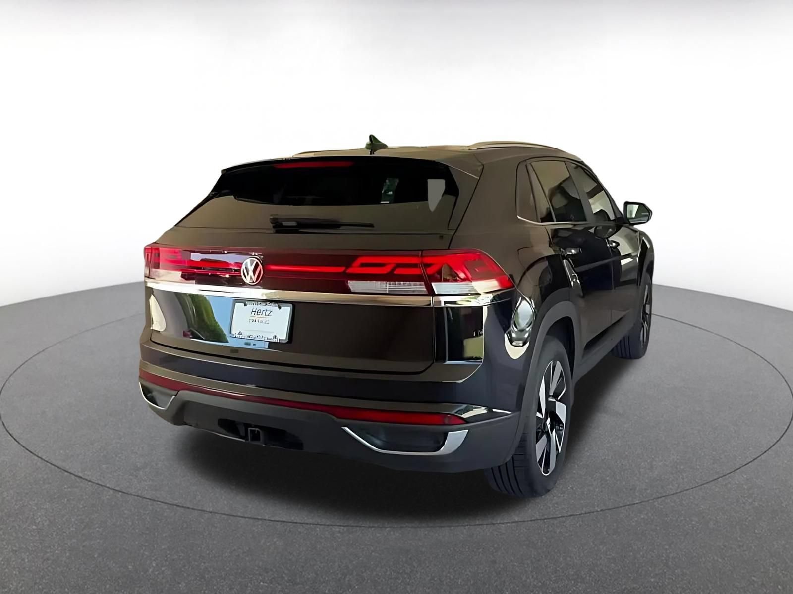 Used 2026 Volkswagen Atlas Cross Sport SE FWD image 13