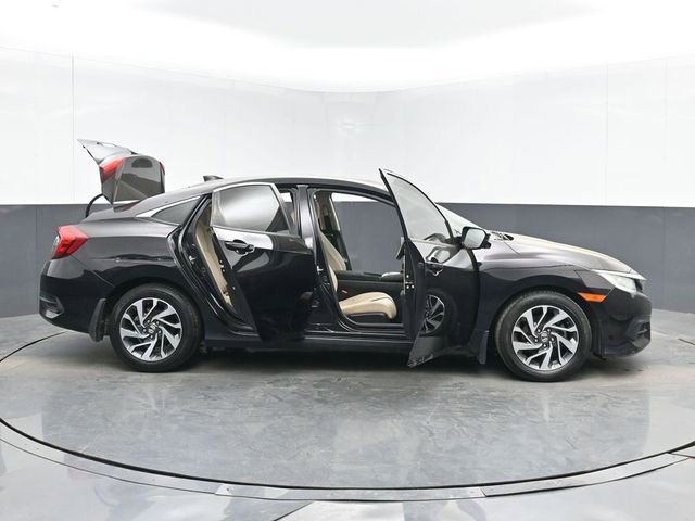 Used 2018 Honda Civic EX image 48