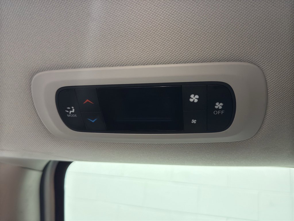 Used 2024 Chrysler Voyager LX image 13