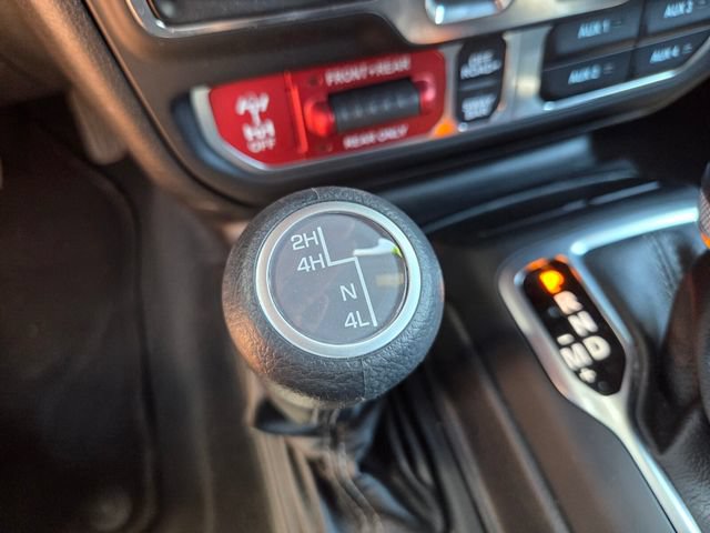 Used 2024 Jeep Wrangler Rubicon AWD/4WD image 26