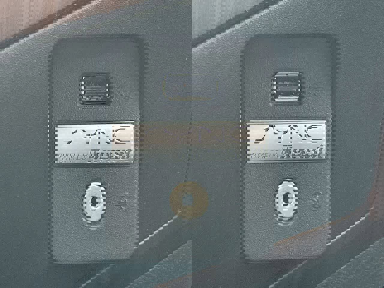 Used 2011 Ford F250 Lariat w/ Lariat Ultimate Pkg image 25