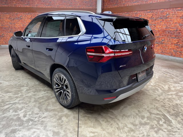 Used 2026 BMW X3 xDrive30i w/ Premium Package AWD/4WD image 3