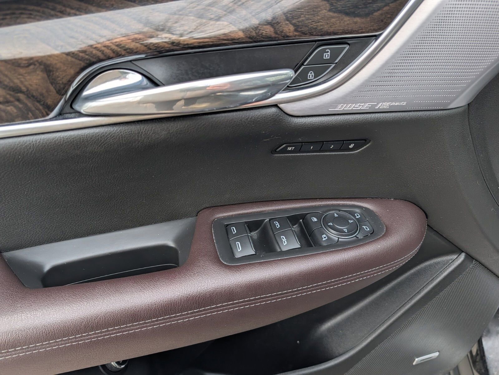 Used 2021 Cadillac XT6 Premium Luxury image 34