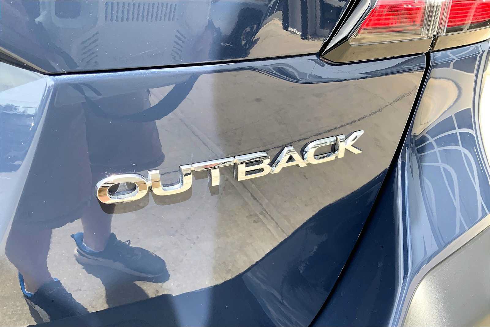 Certified 2025 Subaru Outback Limited AWD/4WD image 10