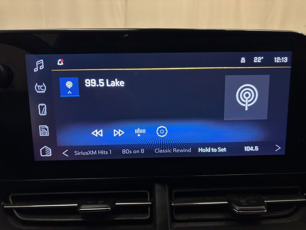 Used 2025 Chevrolet Trax LT w/ LT Convenience Package image 17