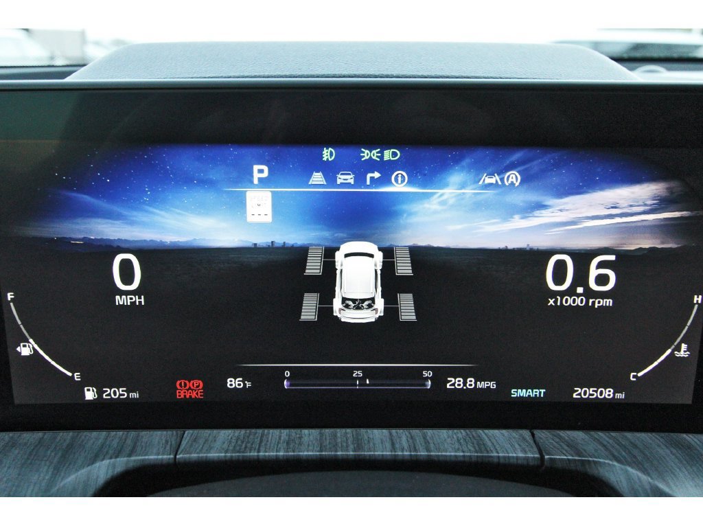 Used 2025 Kia Telluride SX w/ SX Captain's Chair Package AWD/4WD image 17