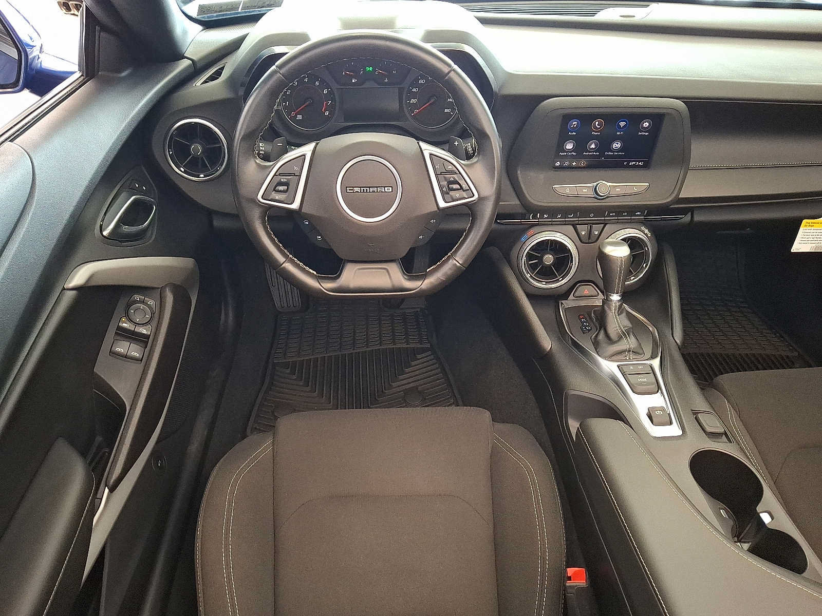 Used 2020 Chevrolet Camaro LT RWD image 11