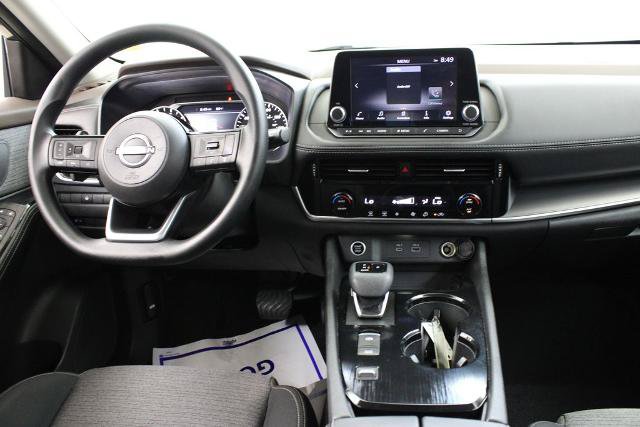 Certified 2022 Nissan Rogue SV FWD image 9
