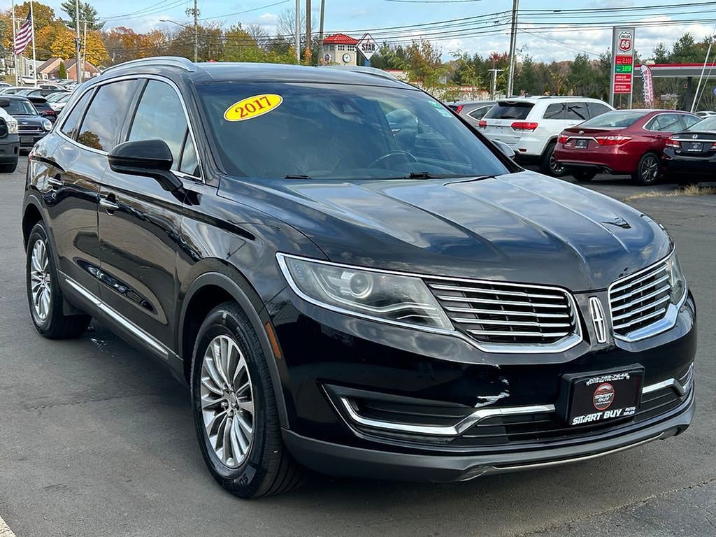 Used 2017 Lincoln MKX Select w/ Select Plus Package AWD/4WD image 4