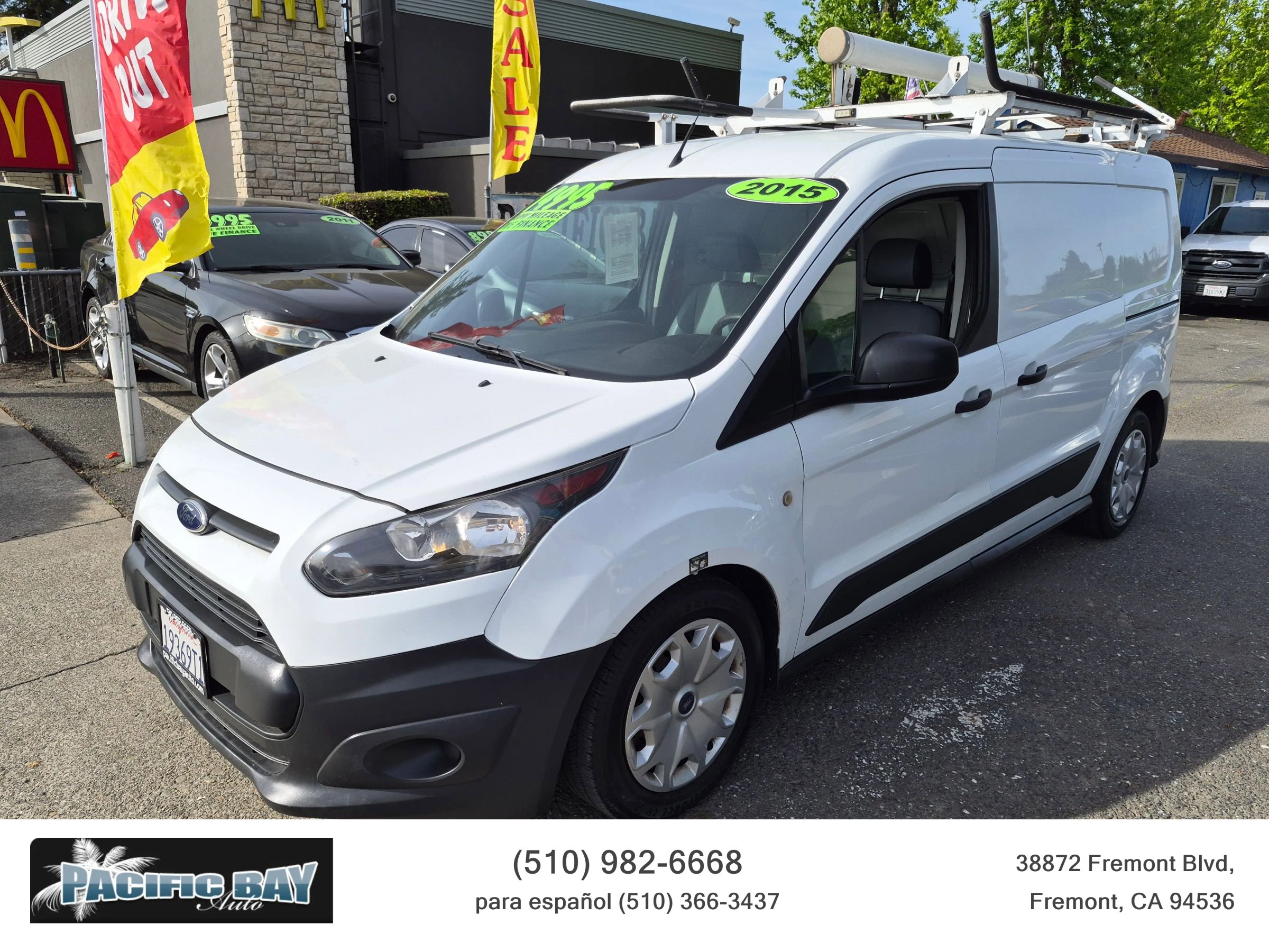 Used 2015 Ford Transit Connect XL image 3