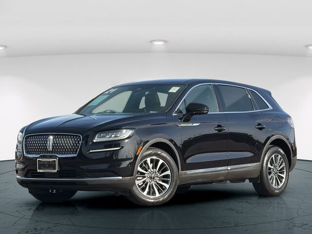Used 2021 Lincoln Nautilus Reserve image 2