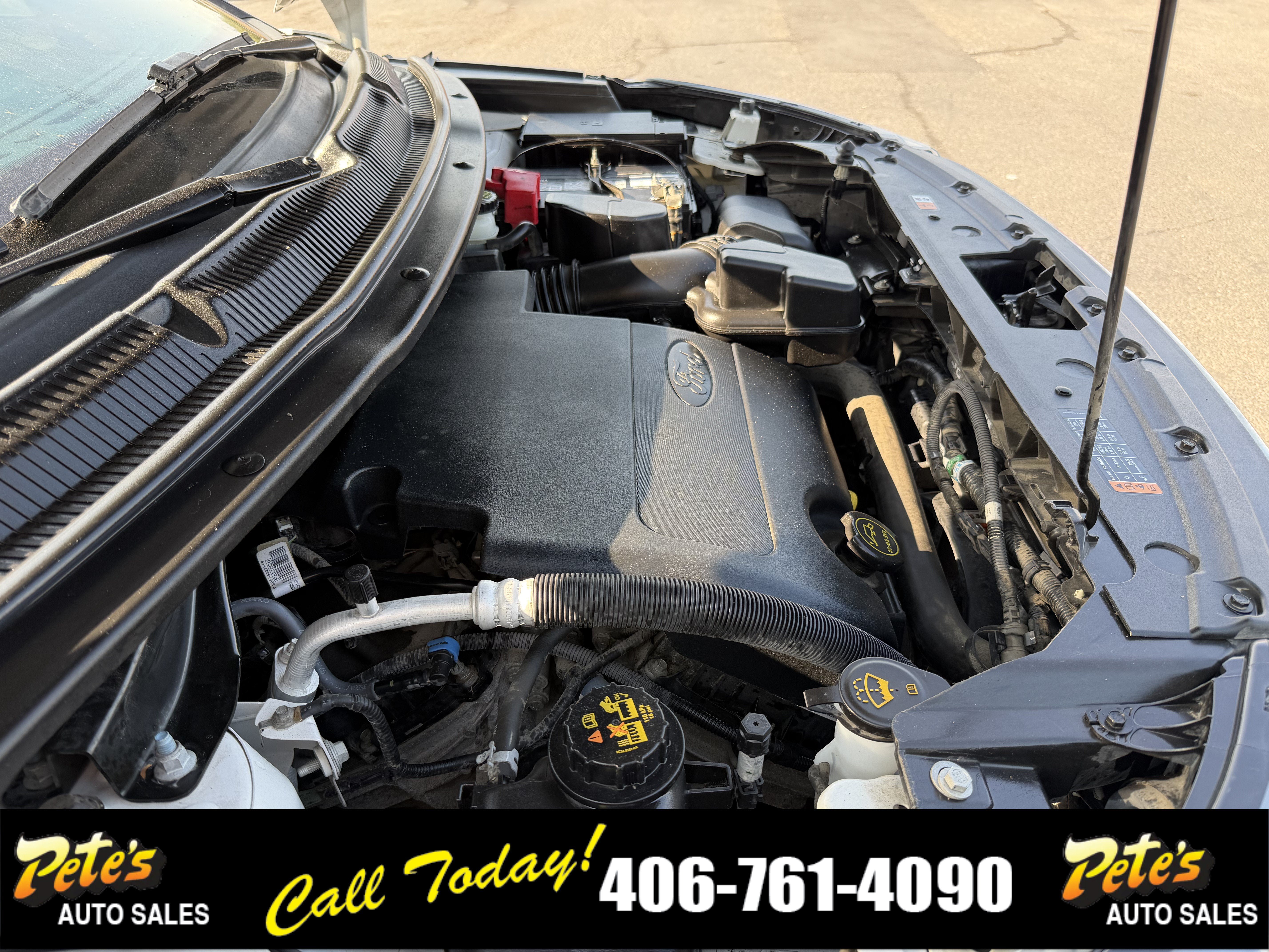 Used 2017 Ford Explorer XLT AWD/4WD image 24