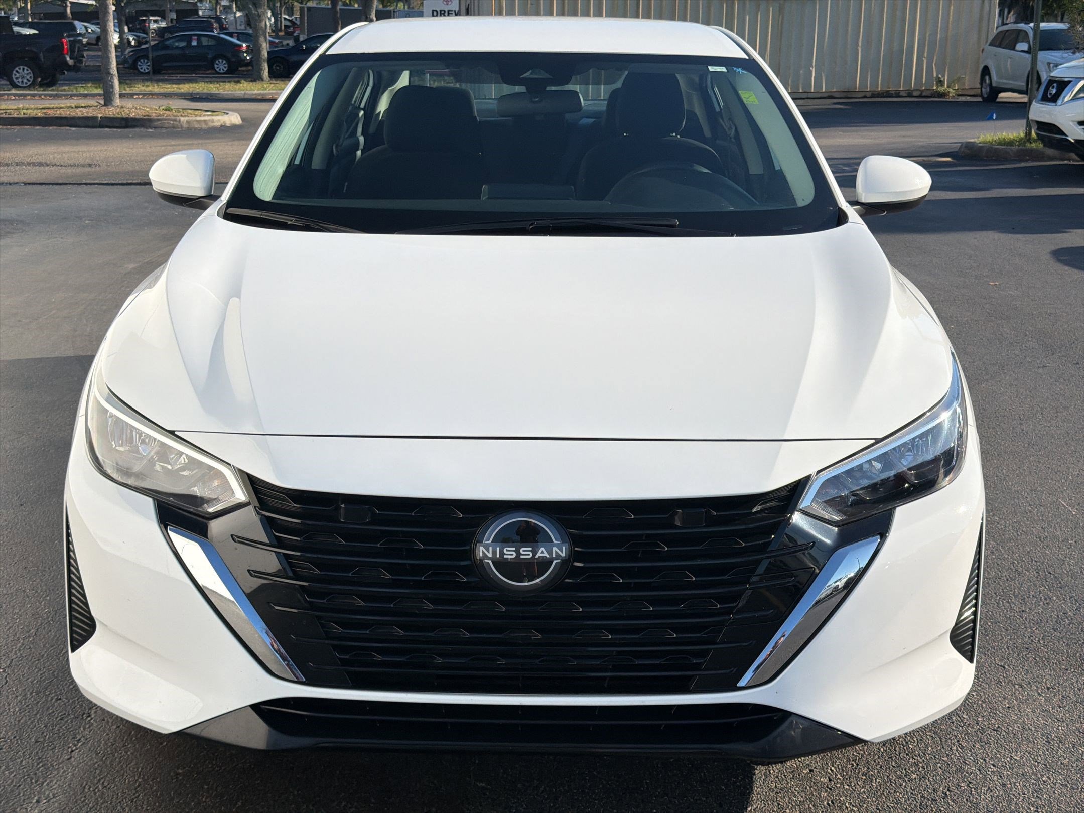 Used 2025 Nissan Sentra S image 6