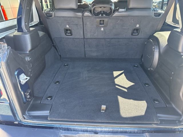 Certified 2025 Jeep Wrangler Sahara w/ Safety Group image 29
