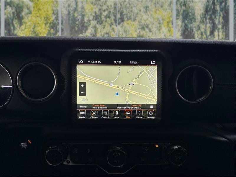 Used 2023 Jeep Wrangler Unlimited Sahara w/ Cold Weather Group AWD/4WD image 25
