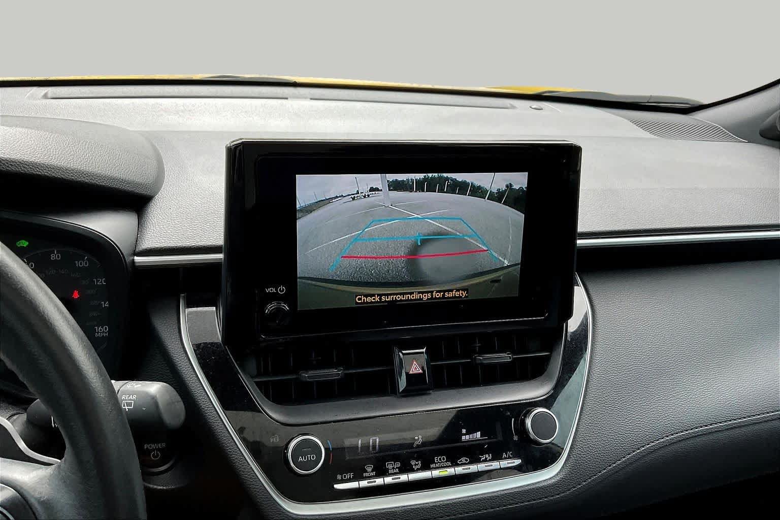Used 2024 Toyota Corolla Cross AWD Hybrid w/ Moonroof Package image 27