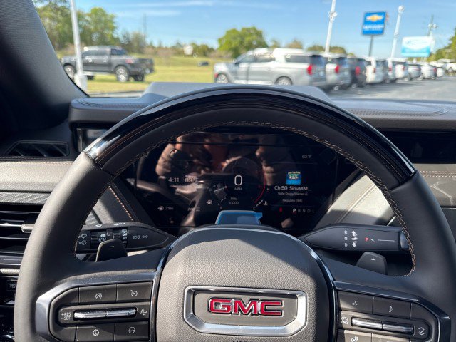 New 2026 GMC Yukon AT4 image 32