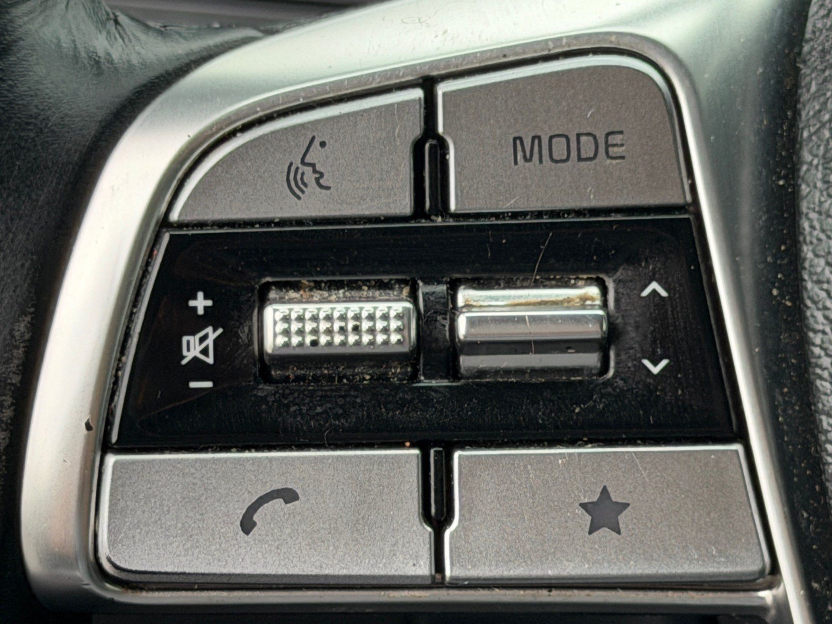 Certified 2024 Kia Telluride EX FWD image 44