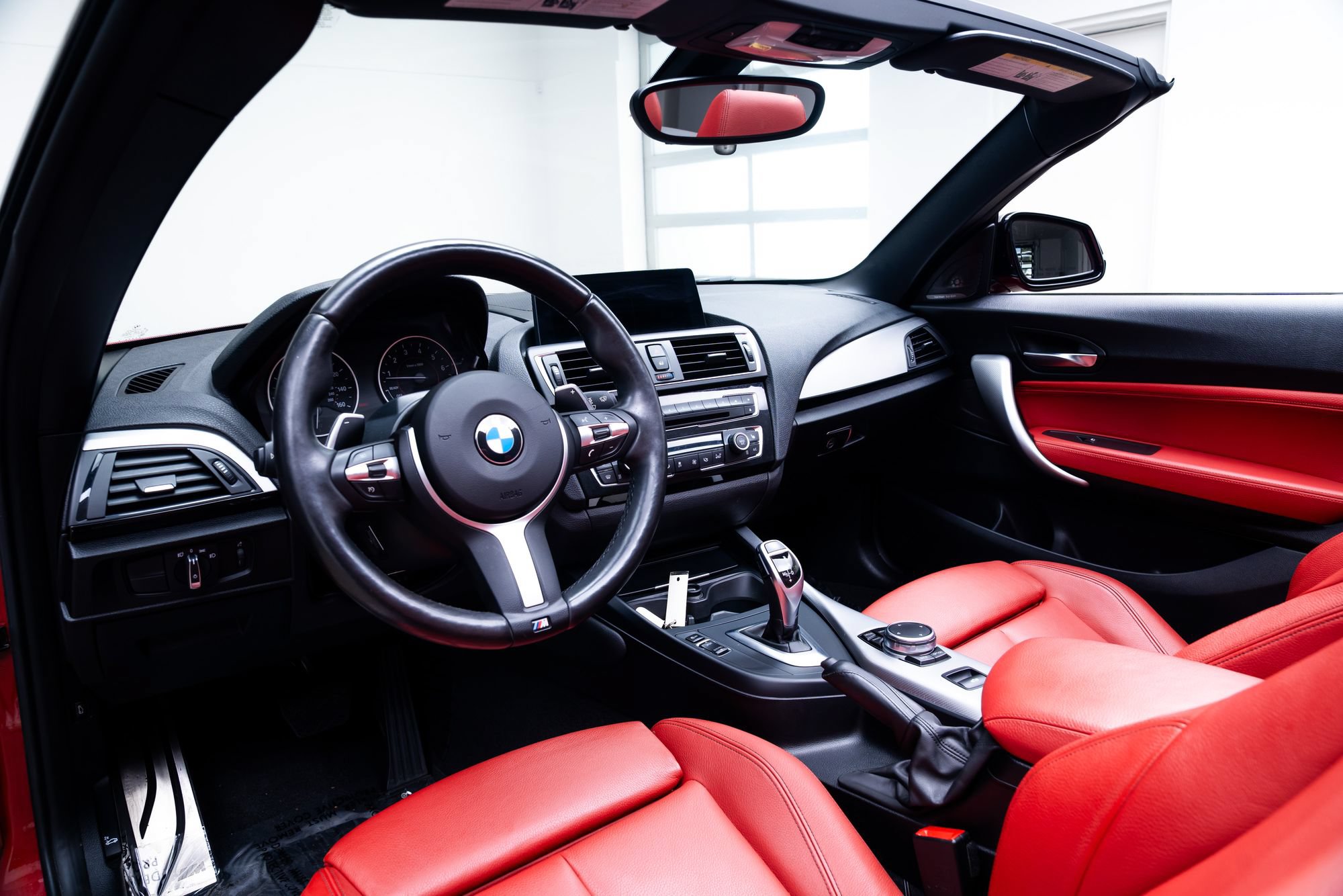 Used 2016 BMW M235i xDrive Convertible AWD/4WD image 20